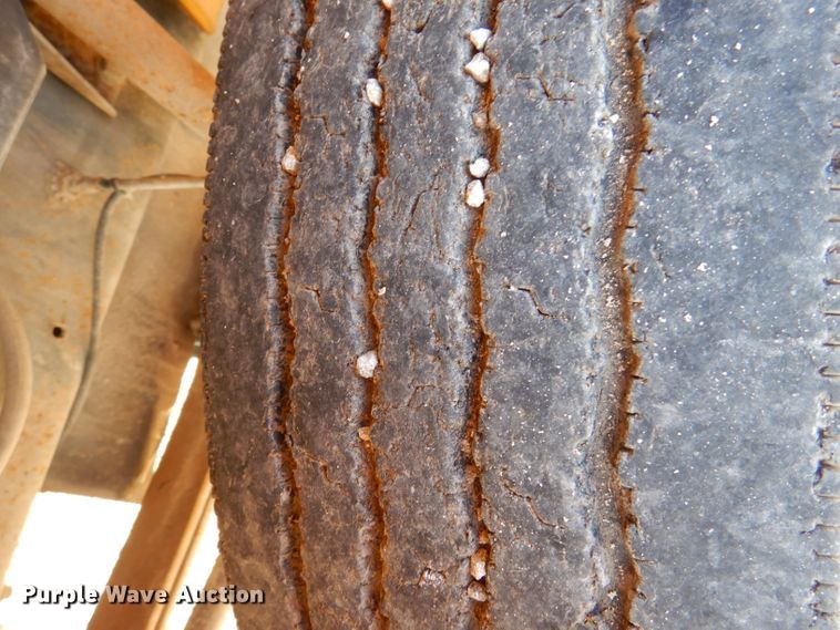 image for item DL3330 1998 Freightliner FS65  school bus