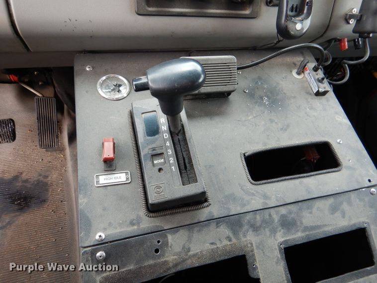 image for item DL3407 1995 Freightliner FL70  rescue vehicle