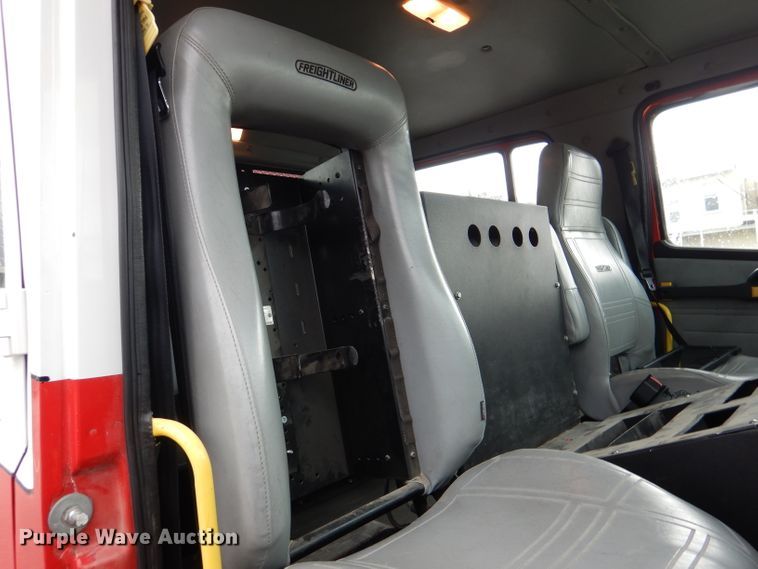 image for item DL3407 1995 Freightliner FL70  rescue vehicle