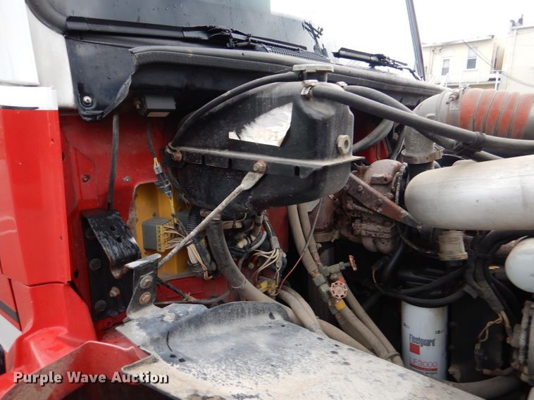 image for item DL3407 1995 Freightliner FL70  rescue vehicle