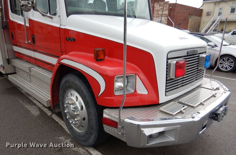 image for item DL3407 1995 Freightliner FL70  rescue vehicle