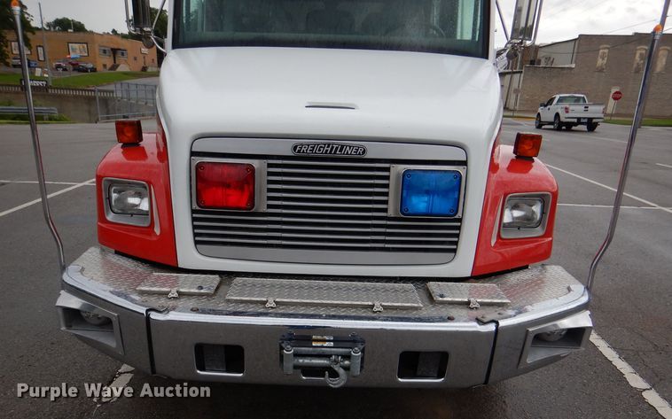 image for item DL3407 1995 Freightliner FL70  rescue vehicle