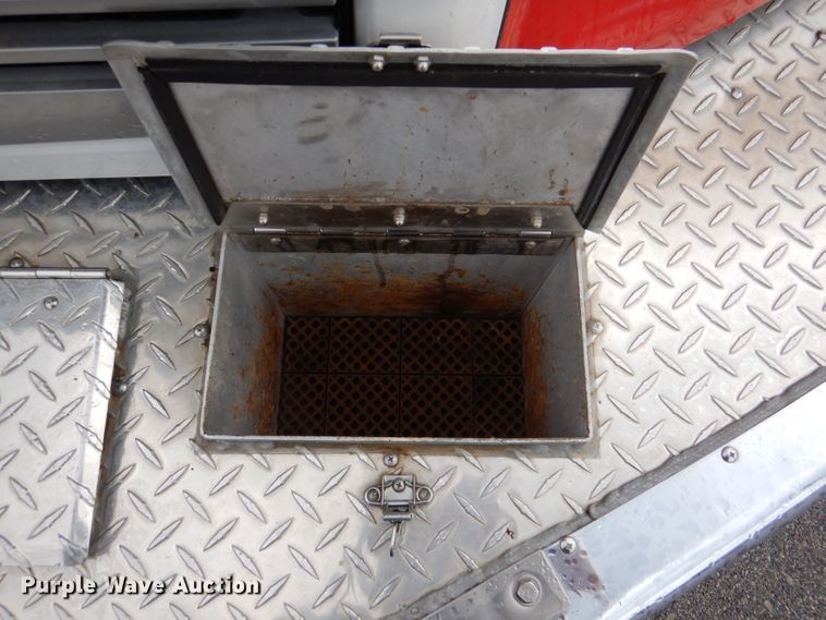 image for item DL3407 1995 Freightliner FL70  rescue vehicle