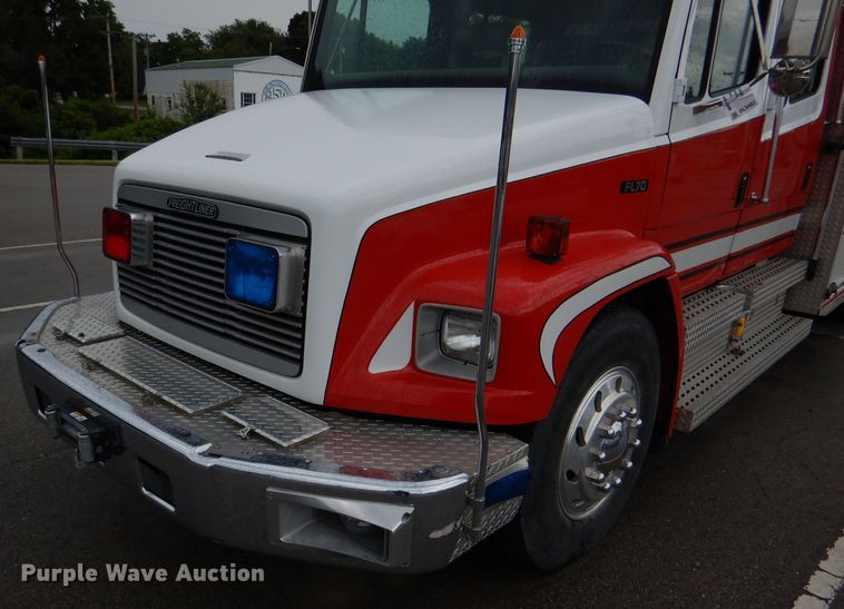 image for item DL3407 1995 Freightliner FL70  rescue vehicle