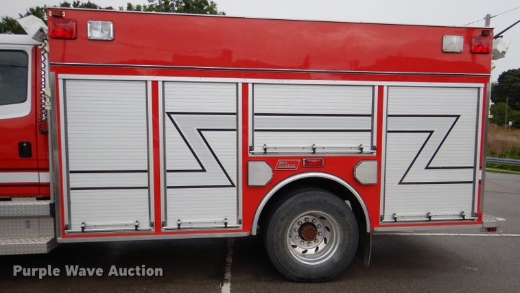 image for item DL3407 1995 Freightliner FL70  rescue vehicle