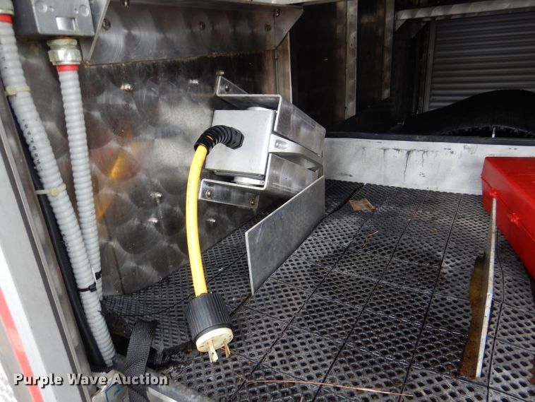 image for item DL3407 1995 Freightliner FL70  rescue vehicle