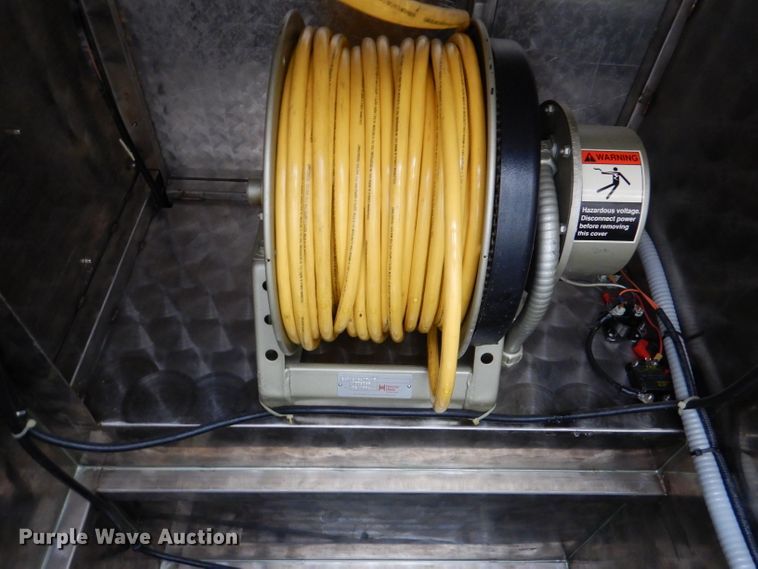 image for item DL3407 1995 Freightliner FL70  rescue vehicle