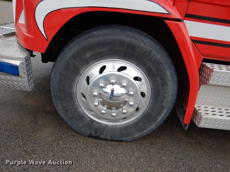 image for item DL3407 1995 Freightliner FL70  rescue vehicle