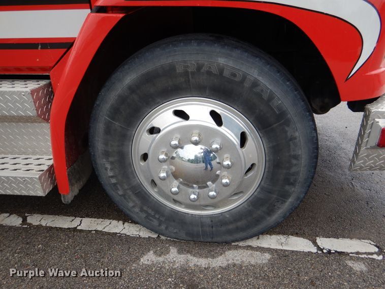 image for item DL3407 1995 Freightliner FL70  rescue vehicle