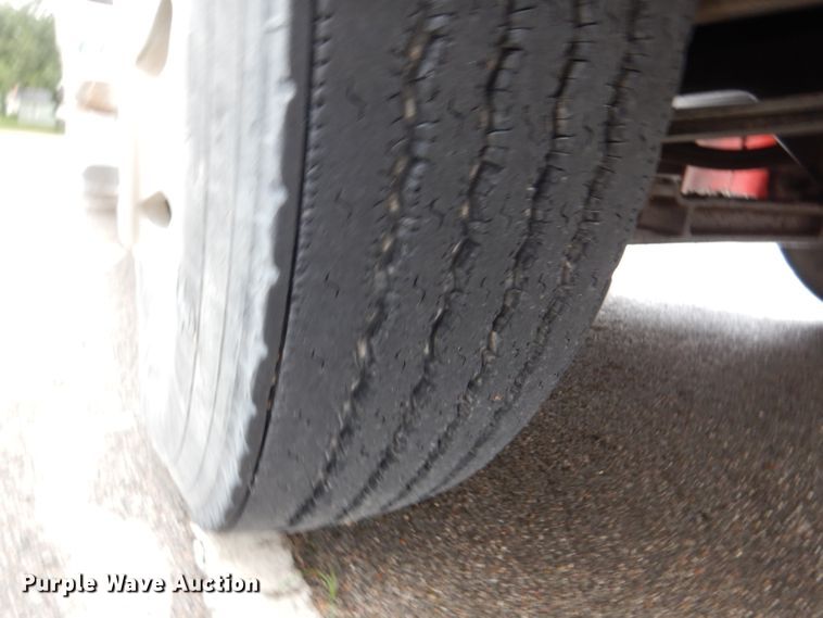 image for item DL3407 1995 Freightliner FL70  rescue vehicle