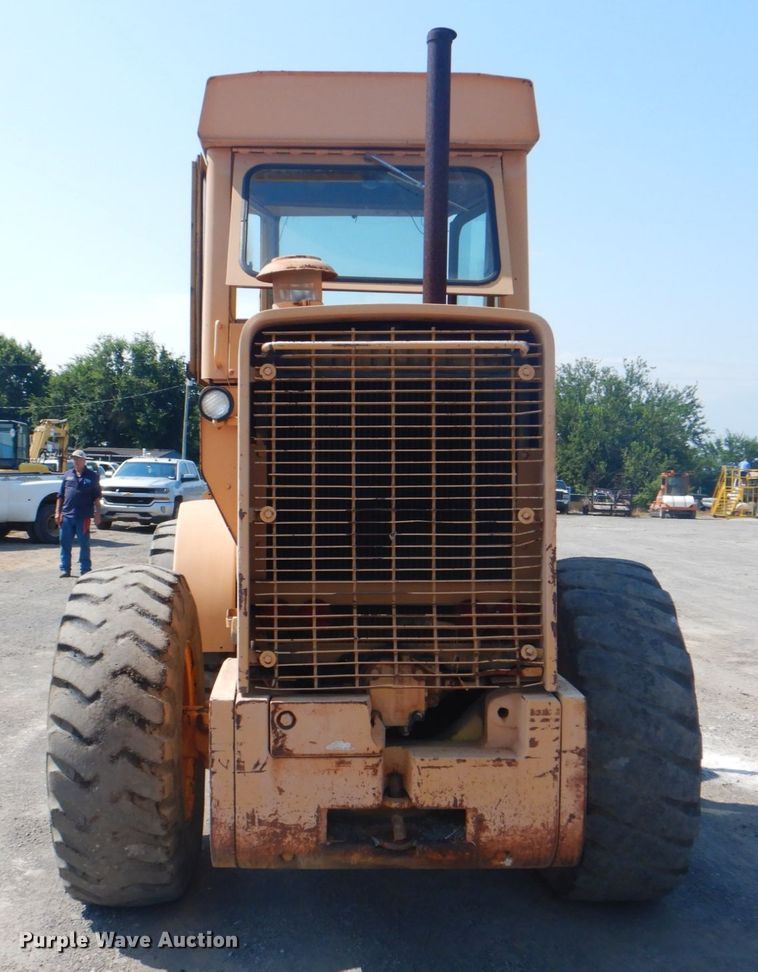 image for item DM3849 1976 John Deere 544B  wheel loader