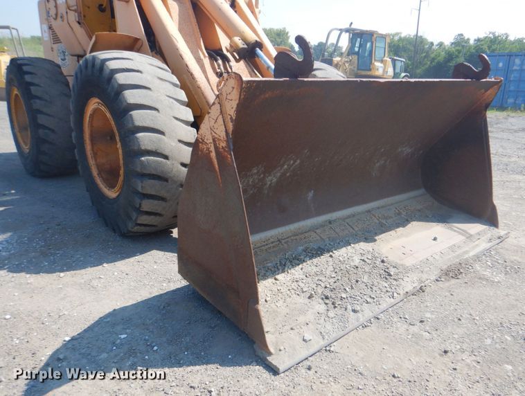 image for item DM3849 1976 John Deere 544B  wheel loader