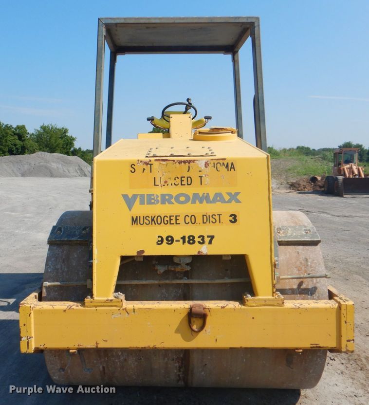 image for item DM3850 2004 Vibromax 752C  double drum vibratory roller