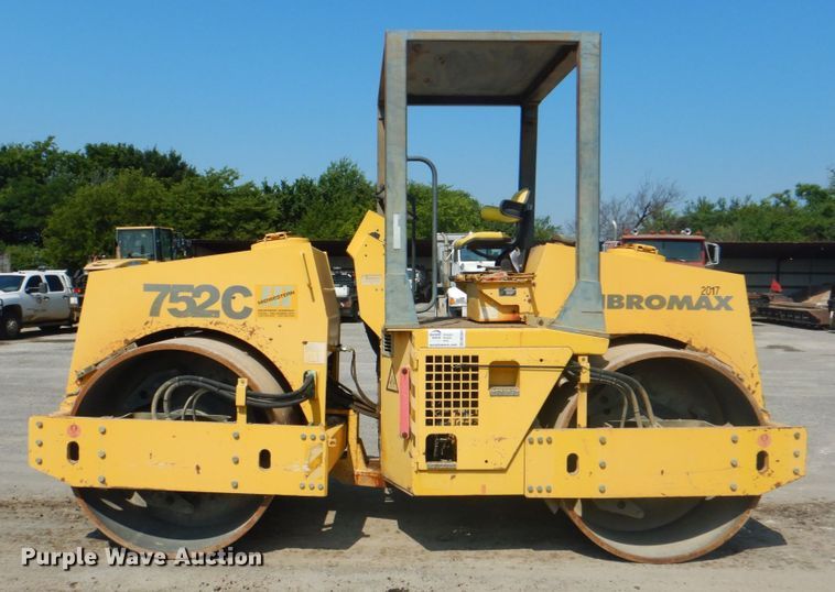 image for item DM3850 2004 Vibromax 752C  double drum vibratory roller