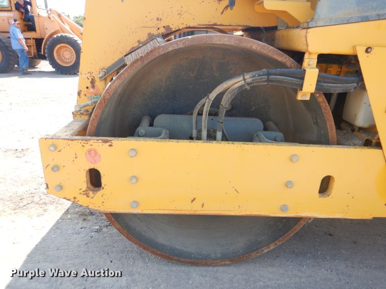 image for item DM3850 2004 Vibromax 752C  double drum vibratory roller