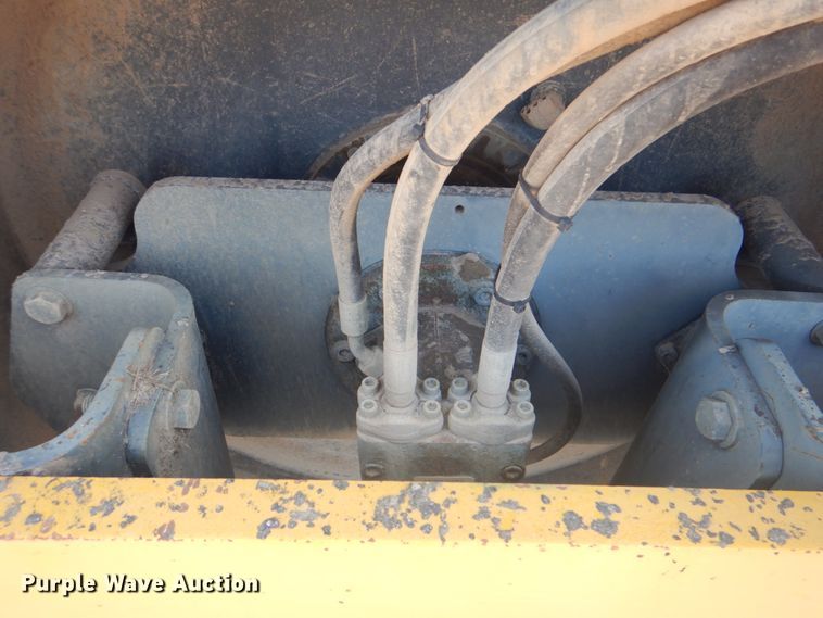 image for item DM3850 2004 Vibromax 752C  double drum vibratory roller