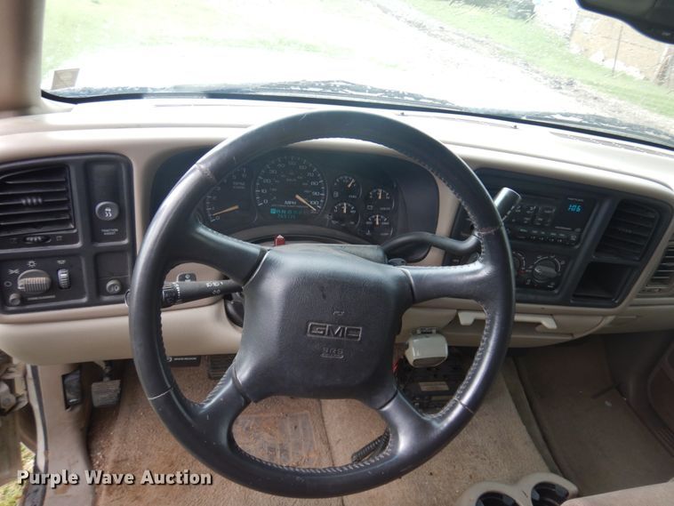 image for item DM5256 2002 GMC Yukon  SUV