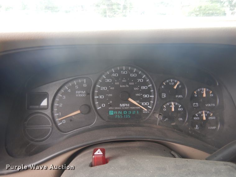 image for item DM5256 2002 GMC Yukon  SUV