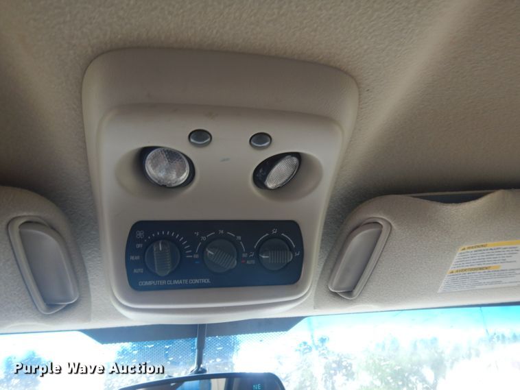 image for item DM5256 2002 GMC Yukon  SUV