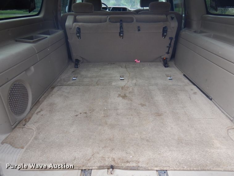 image for item DM5256 2002 GMC Yukon  SUV