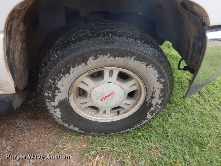 image for item DM5256 2002 GMC Yukon  SUV