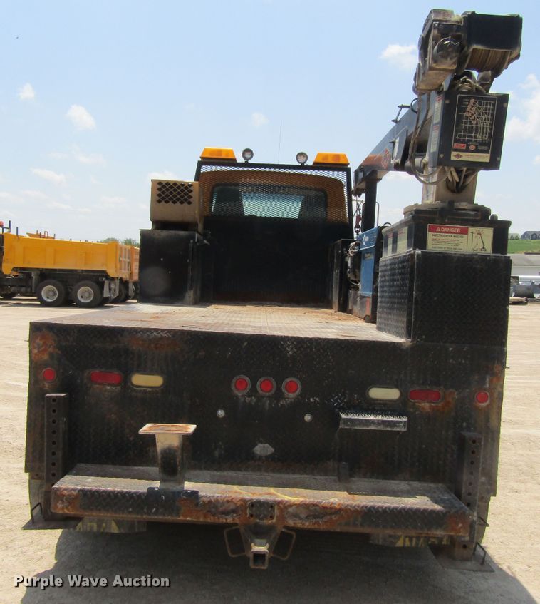 image for item EV9254 1986 Ford LN8000  utility / service truck