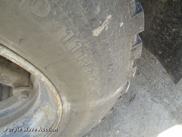 image for item EV9254 1986 Ford LN8000  utility / service truck