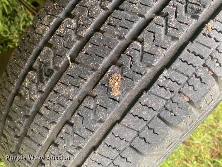 image for item EX9581 2002 GMC Sierra 1500  pickup truck