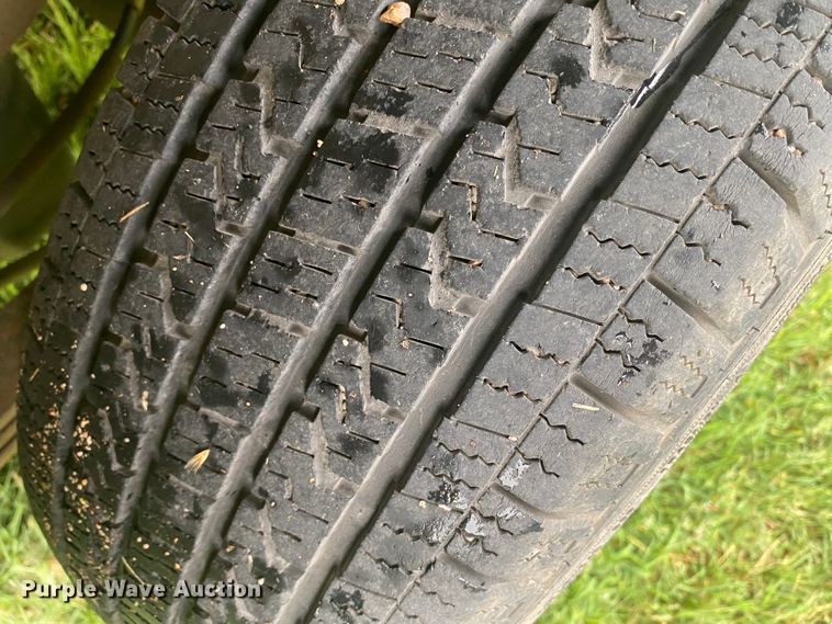 image for item EX9581 2002 GMC Sierra 1500  pickup truck