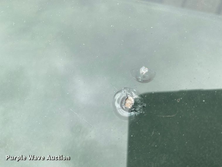 image for item EX9581 2002 GMC Sierra 1500  pickup truck