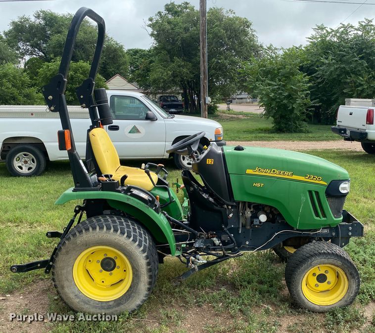 image for item EX9583 2008 John Deere 2320  MFWD tractor