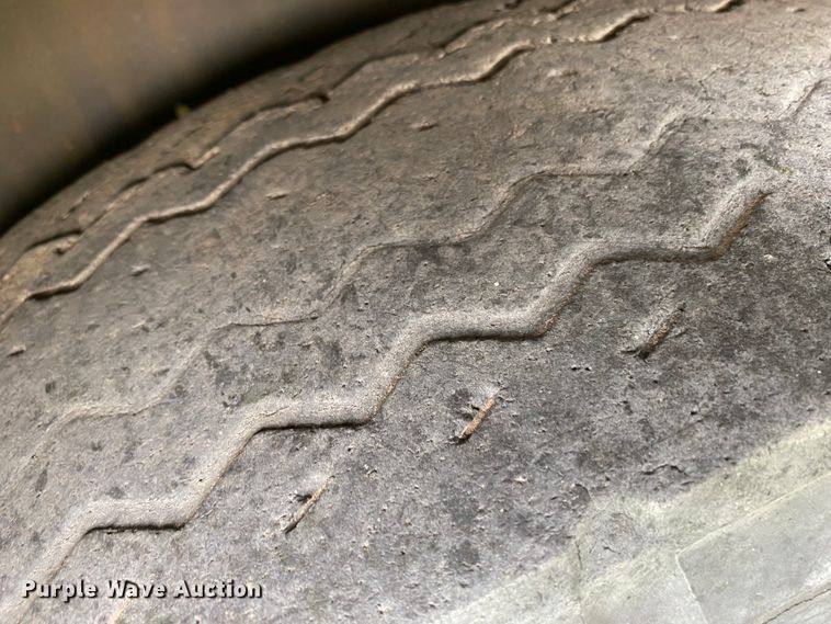 image for item EX9589 Utility trailer