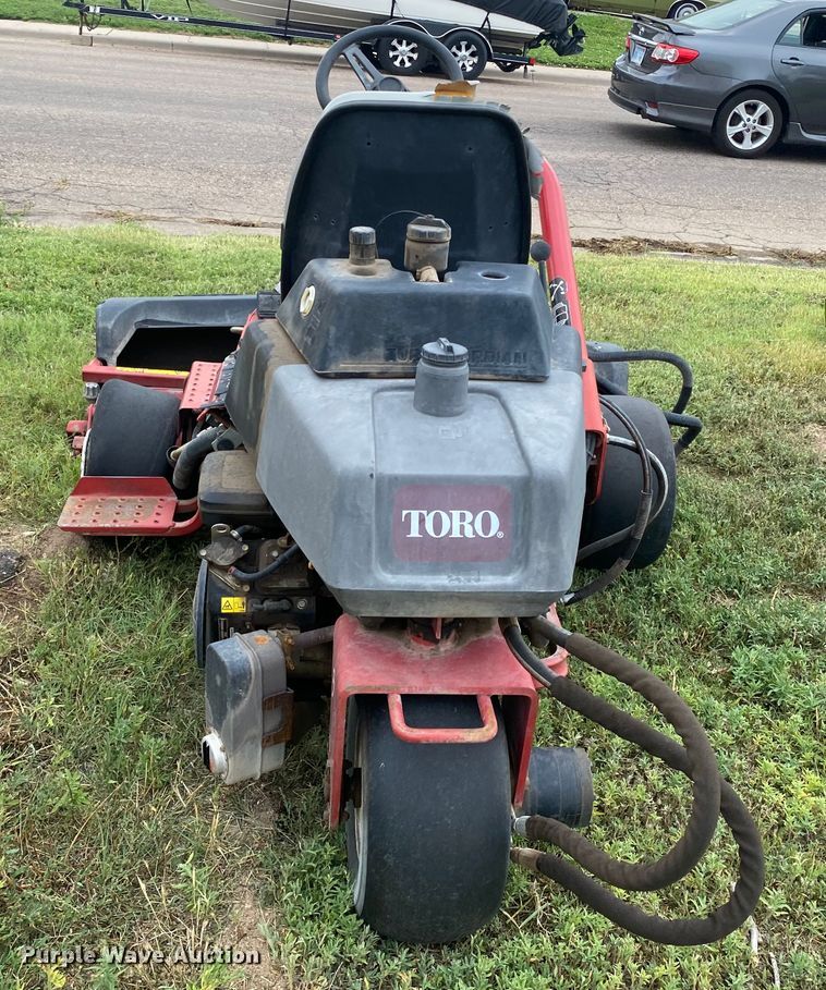 image for item EX9592 Toro Greensmaster 3100  ZTR lawn mower