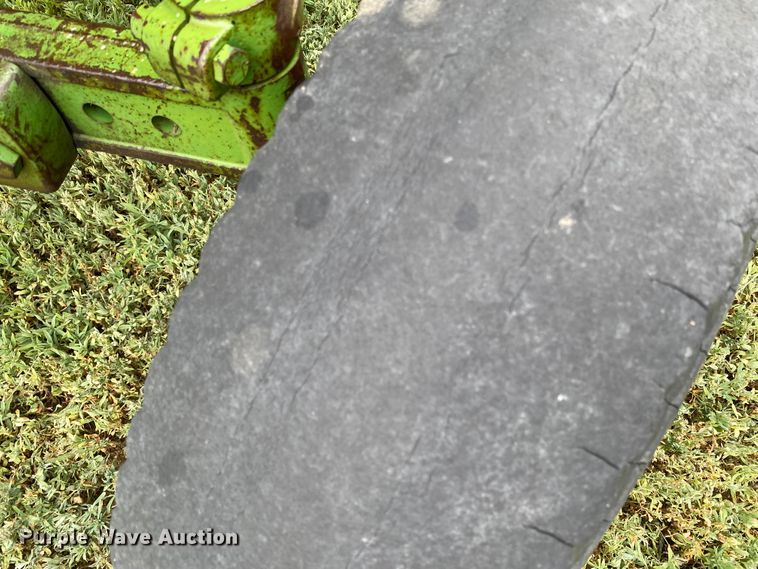 image for item EX9595 1969 John Deere 1020  tractor