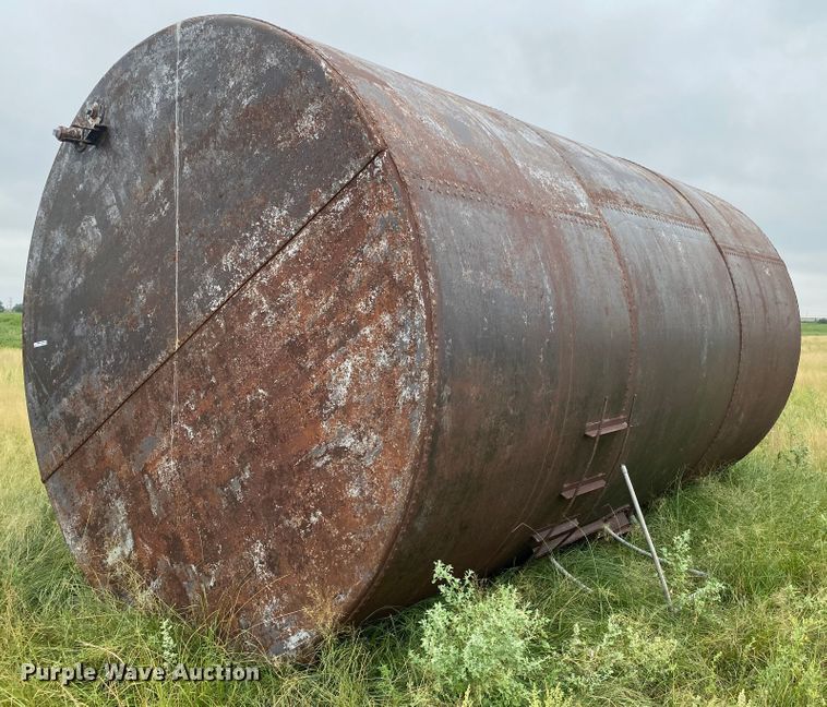 image for item EX9598 Oil tank