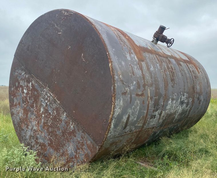 image for item EX9598 Oil tank