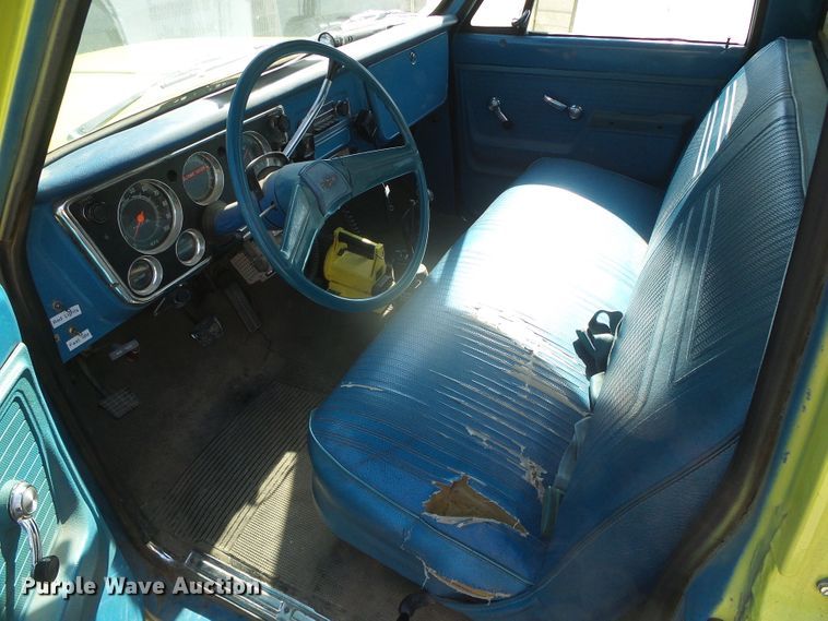 image for item GR9472 1972 Chevrolet K20  utility bed pickup truck