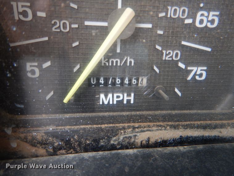 image for item HC9280 1994 Ford F600  dump flatbed truck