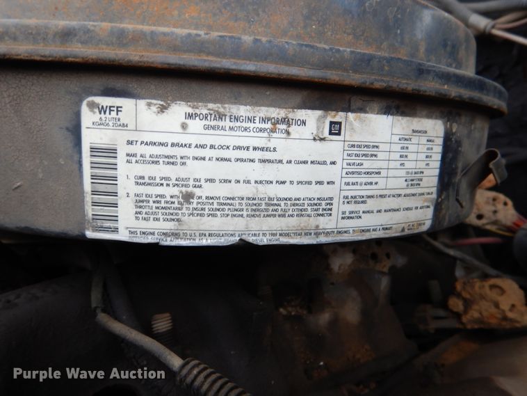 image for item HC9281 1989 GMC R3500  bucket truck