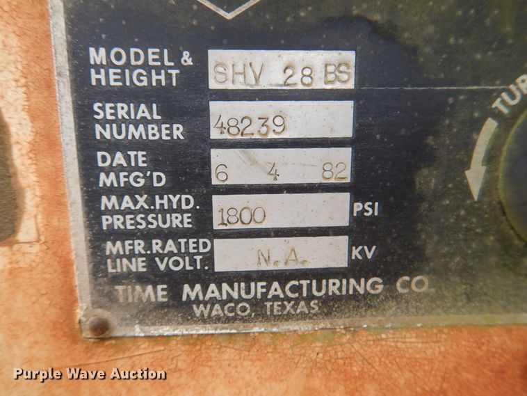 image for item HC9281 1989 GMC R3500  bucket truck