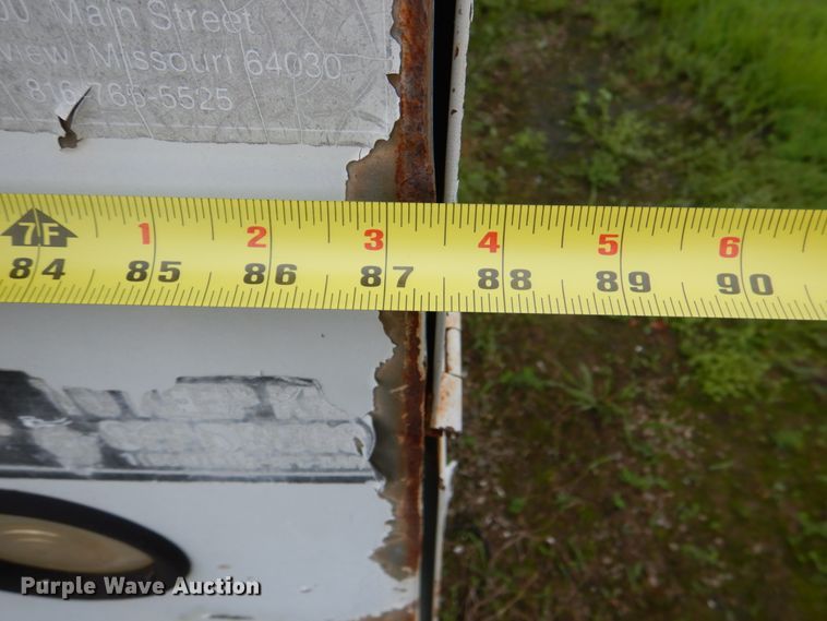 image for item HC9281 1989 GMC R3500  bucket truck