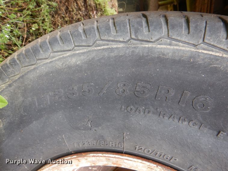 image for item HC9281 1989 GMC R3500  bucket truck