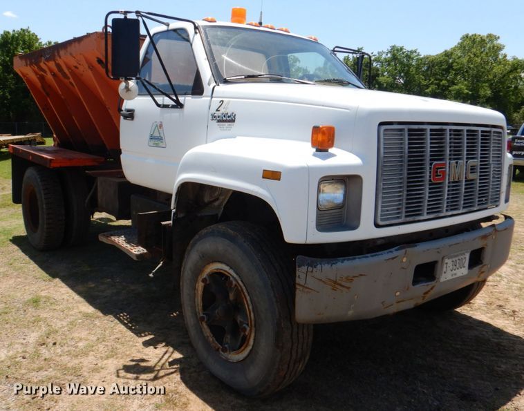 image for item HC9282 1995 GMC C7500  spreader truck