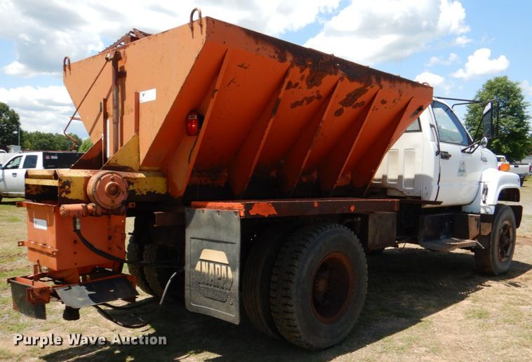 image for item HC9282 1995 GMC C7500  spreader truck