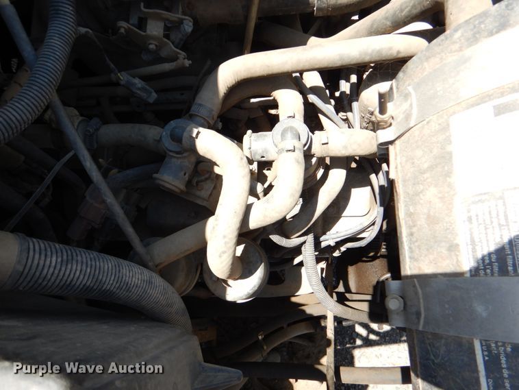 image for item HC9283 1995 Ford F750  spreader truck