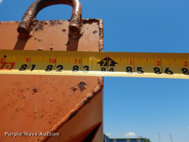 image for item HC9283 1995 Ford F750  spreader truck