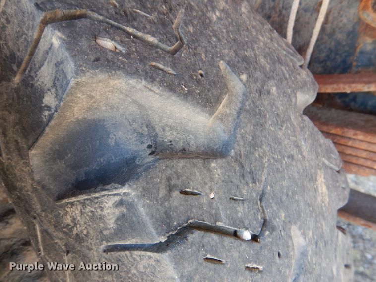 image for item HC9283 1995 Ford F750  spreader truck