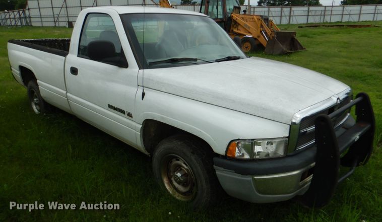 image for item HC9294 1999 Dodge Ram 1500  pickup truck