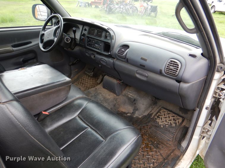 image for item HC9294 1999 Dodge Ram 1500  pickup truck