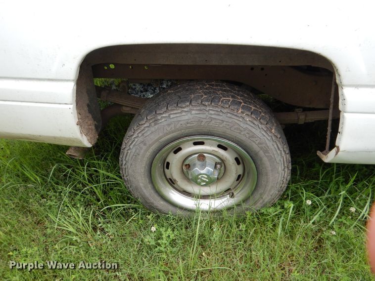 image for item HC9294 1999 Dodge Ram 1500  pickup truck